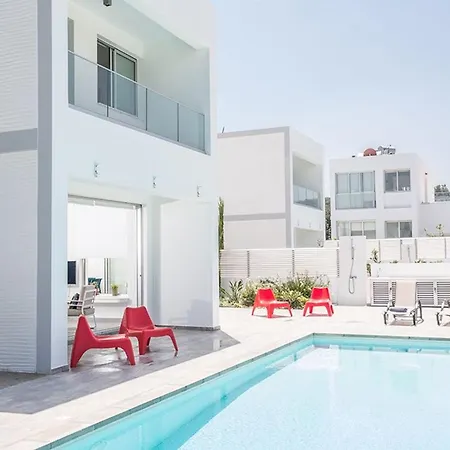 Ochosto Chrysos - Stunning 5 Bedroom - Close To Fig Tree * プロタラス